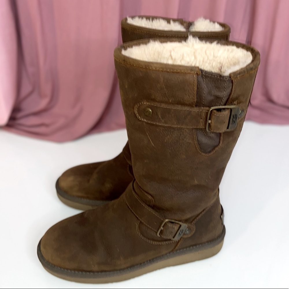 Classic tall Ugg boot
